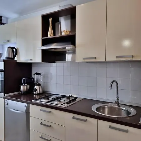 Apartment Maja *